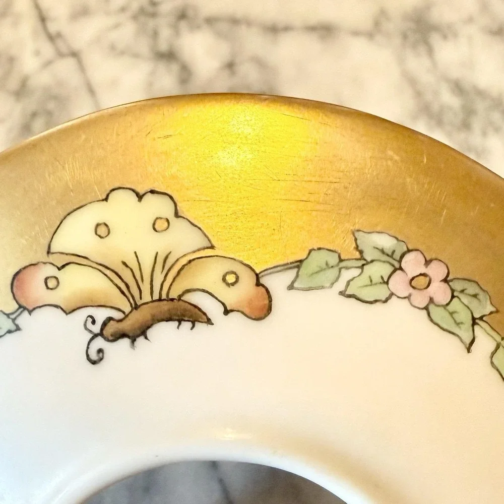 9pc VTG Antique Limoges France‎ Hand-Painted Gold Butterfly Vanity Set Dresser